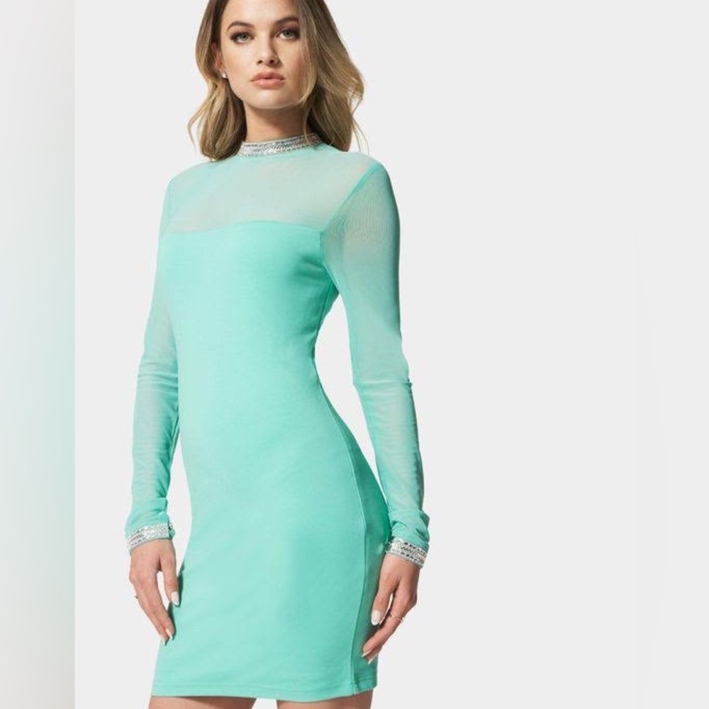 Bebe dress